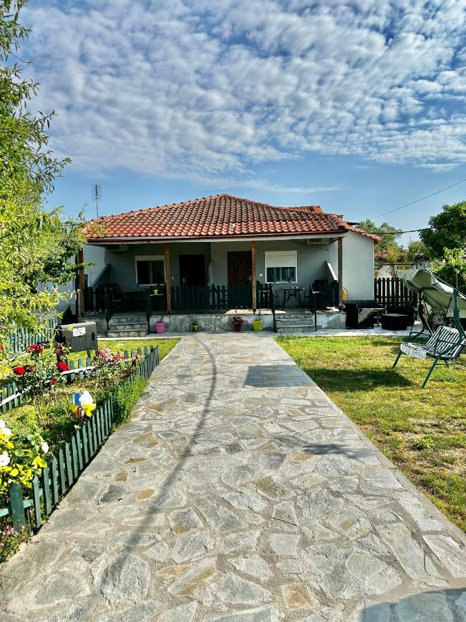Maison De Roche Sozopoli Bagian luar foto